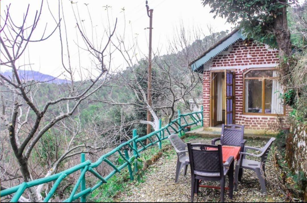 Apple Garden Cottages And Restaurant Dhanaulti Luaran gambar